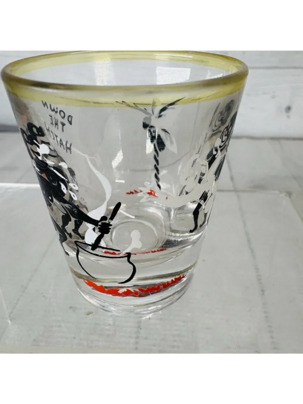 Vintage Risque Federal Glass DOWN THE HATCH Novelty Cartoon Natives Shot Glass